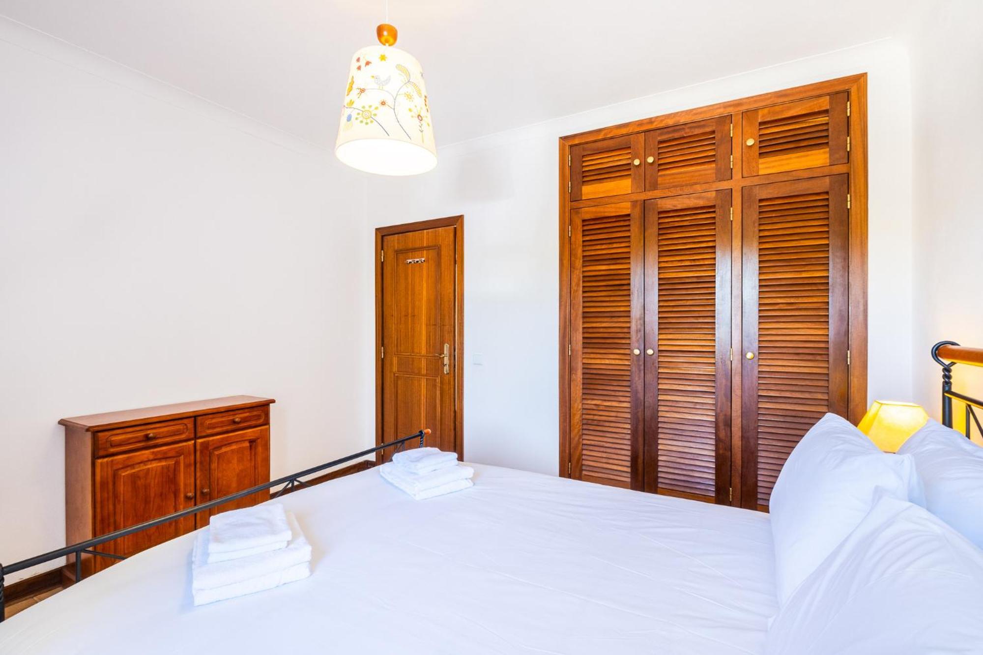 A Vilita Beach Apartment Pera Bagian luar foto