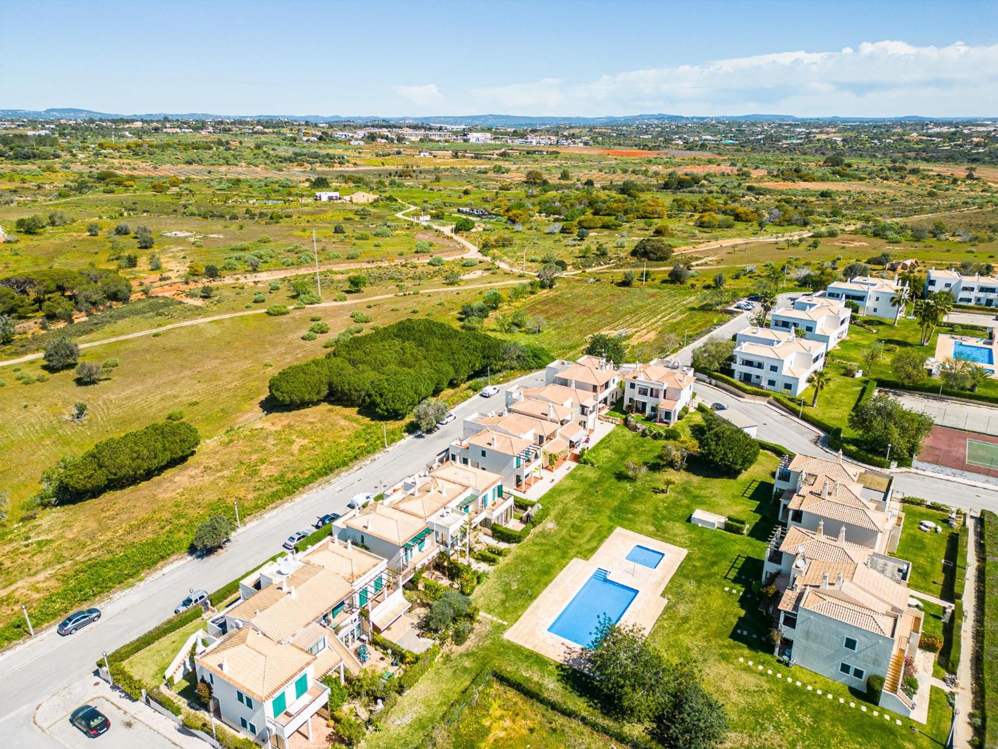 A Vilita Beach Apartment Pera Bagian luar foto